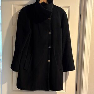 Dana Buchman Elegant Black Wool Pea Coat
